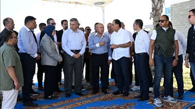 رئيس الوزراء يستعرض مخطط إنشاء المنطقة الصناعية مرغم 3