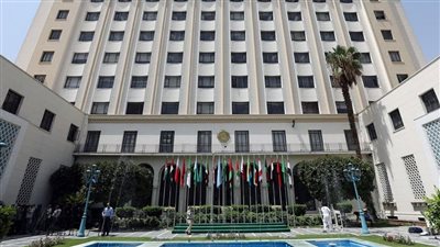 الجامعة العربية تدين انتهاكات وجرائم الاحتلال بحق الأسرى والمعتقلين