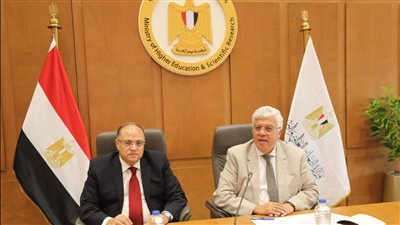 عاشور والغمراوي يشهدان توقيع بروتوكول تعاون بين المجلس الأعلى للجامعات وهيئة الدواء المصرية