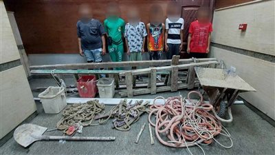 بقصد البحث عن الآثار.. ضبط 6 أشخاص بالقاهرة حال قيامهم بأعمال الحفر والتنقيب غير المشروع 