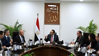 رئيس الوزراء يتابع الموقف التنفيذي لبرنامج دعم الصادرات الوطنية 