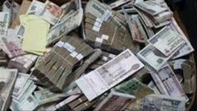 بزعم تسفير المواطنين للخارج.. ضبط شخص بتهمة النصب والإستيلاء على مبالغ مالية