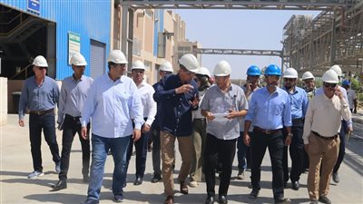 محافظ السويس يتفقد عدد من المشروعات جنوب المحافظة