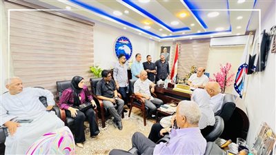 خشانة في إجتماعه بقيادات الحزب: هناك خطة متميزة ستحمل مفاجأت سارة لأهالي السويس 