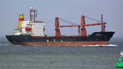 تصدير 12 الف طن مواد غذائية من السويس للسودان