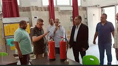 وفد وزاري يراجع عوامل الأمن والسلامة بمدارس السويس قبل بدء العام الدراسي