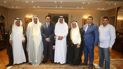 وزير الثقافة يلتقي مشايخ شمال سيناء لبحث تعزيز العمل الثقافي في المحافظة