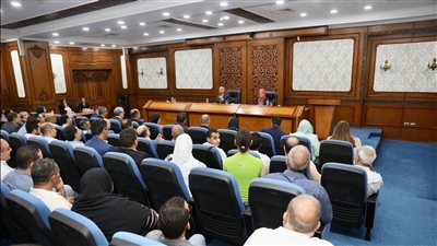 الوزير يواصل لقاءاته الأسبوعية مع المستثمرين والمصنعين  بالهيئة العامة للتنمية الصناعية لبحث مطالبهم 