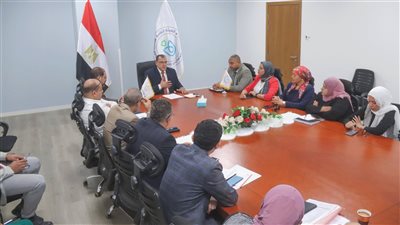 الرعاية الصحية بالسويس تستعد لإطلاق تشغيل الخط الساخن