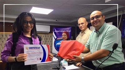 مستقبل وطن بالسويس يواصل دعم طلاب المحافظة باللغة الفرنسية