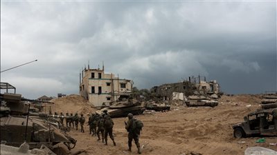 حماس: مقتل محتجز إسرائيلى وإصابة اثنين آخرين فى غزة