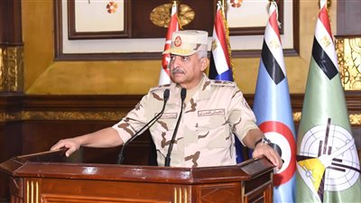 وزير الدفاع يشهد تنفيذ المرحلة الرئيسية لمشروع مراكز القيادة التعبوى للجيش الثانى الميدانى