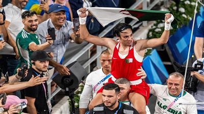 بعد تعرضها لحملات شرسة.. منعطف جديد في حياة الملاكمة الجزائرية إيمان خليف