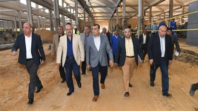  وزير الدولة للإنتاج الحربى  يتفقد شركة شبرا للصناعات الهندسية 