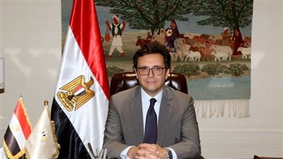 وزير الثقافة في السويس السبت المقبل لإفتتاح المعرض الثاني للكتاب