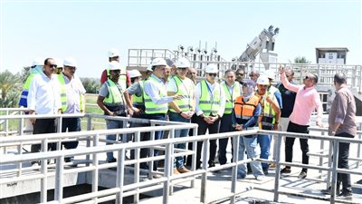 محافظ الفيوم يتفقد سير العمل بمشروعات 