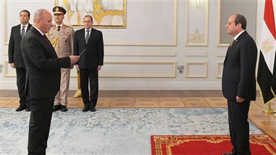 الرئيس السيسي يشهد حلف اليمين لرئيس هيئة قضايا الدولة