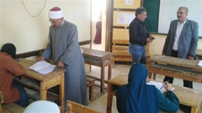 رئيس الأزهر بالسويس يتابع إمتحانات الشهادة الثانوية