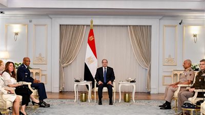 تفاصيل لقاء الرئيس السيسي برئيس هيئة الأركان المشتركة الأمريكية