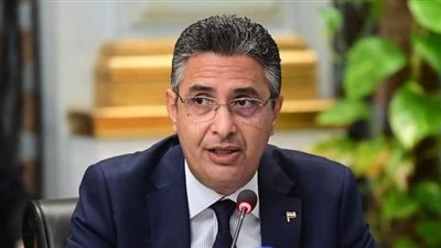 وزير التموين تنتهي من فحص 139 طلب في اجتماعها الأول 