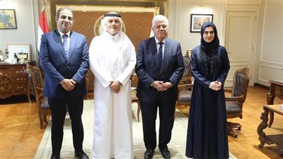 وزير التعليم العالي يبحث مع السفير القطري سبل التعاون المشترك بين البلدين