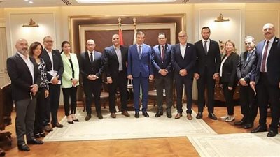 وزير الزراعة يجتمع مع أعضاء الغرفة التجارية الالمانية لبحث التعاون المشترك