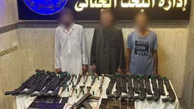 بحوزتهم 28 قطعة سلاح نارى.. ضبط عناصر تشكيل عصابى بتهمة الإتجار فى الأسلحة النارية 