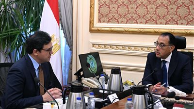 رئيس الوزراء يتابع مشروعات تطوير موقع التجلي الأعظم بمدينة 