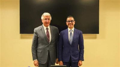 وزير الاستثمار والتجارة الخارجية يلتقى الرئيس التنفيذي للمؤسسة الدولية الإسلامية 