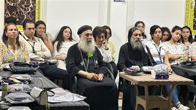 تخريج دفعة جديدة من طلاب مدرسة بى صاجى بحضور أسقف السويس