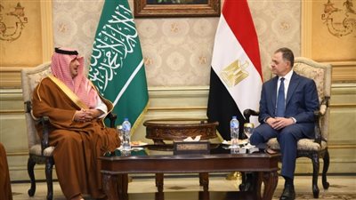 لتدعيم أواصر التعاون الأمني.. محمود توفيق يستقبل وزير الداخلية السعودي 