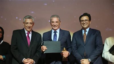 وزير الثقافة يفتتح مهرجان القاهرة الدُولي للمسرح التجريبي 