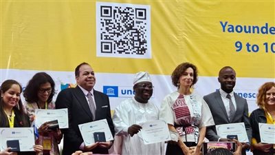 تعليم الكبار بالسويس يبعث ببرقية تهنئة لرئيس الهيئة بمناسبة فوزة بجائزة اليونسكو