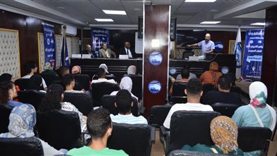 مستقبل وطن بالسويس ينظم ندوه عن مستقبل الطاقة فى مصر