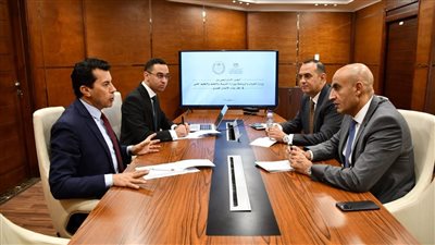 وزيرا الشباب والرياضة والتربية والتعليم يبحثان الشراكة الاستراتيجية بين الوزارتين في إطار مبادرة 