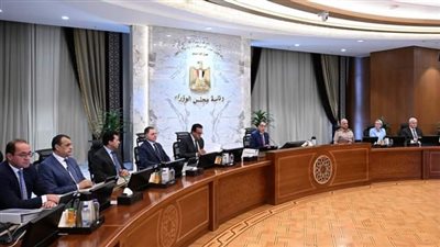 وزير المالية يوجه رسائل إيجابية لمجتمع الأعمال خلال مؤتمر صحفي بحضور رئيس الوزراء