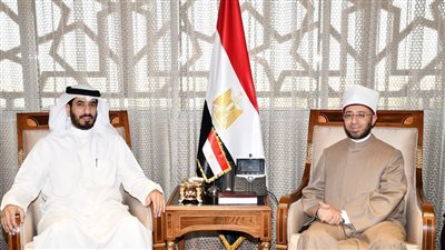 وزير الأوقاف يستقبل مدير عام المكتب الكويتي للمشروعات الخيرية بالقاهرة