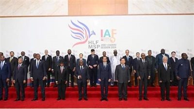 نيابة عن الرئيس.. وزير الاتصالات يلقى كلمة مصر فى جلسة القادة ورؤساء منتدى 