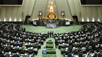 لجنة الأمن القومى فى البرلمان الإيرانى تنفى مزاعم تصدير الأسلحة إلى روسيا