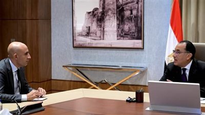 رئيس الوزراء يتابع مع وزير التربية والتعليم انتظام العام الدراسي الجديد