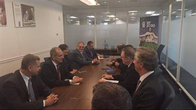  وزير الاتصالات يشارك فى جلسة وزارية حول 