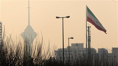 إيران: مقتل نائب قائد فيلق القدس فى لبنان لن يمر دون رد