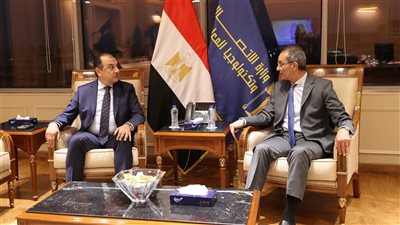 وزيرا الاتصالات وقطاع الأعمال يتابعان مستجدات الموقف التنفيذى لمشروع تطبيق برنامج تخطيط موارد المؤسسات 