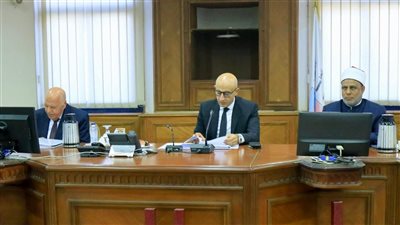 وزير التربية والتعليم يعلن بدء تفعيل دور صندوق الرعاية الاجتماعية للمعلمين بالمهن التعليمية 