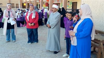 رئيس أزهرية السويس يواصل متابعته لسير الدراسة في الأسبوع الأول