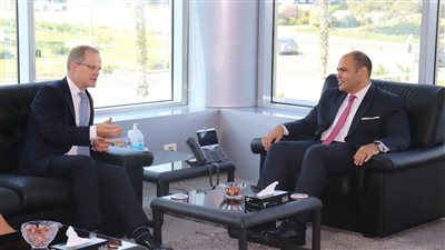 رئيس جهاز حماية المنافسة يستقبل السفير البريطاني بالقاهرة لبحث فرص التعاون
