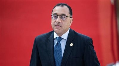 رئيس الوزراء يُتابع الموقف التنفيذي لعددٍ من المشروعات بمحافظة البحر الأحمر