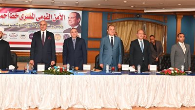 وزير قطاع الأعمال: إنجازات غير مسبوقة خلال السنوات العشر الماضية في مختلف المجالات