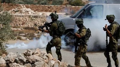 انفجارات ضخمة في قاعدة سورية تتمركز فيها قوات أمريكية إثر قذائف صاروخية