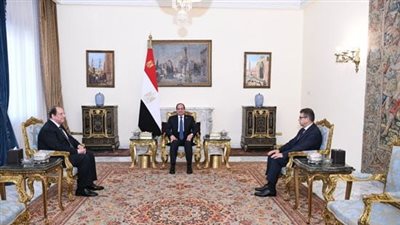 تعيين اللواء عباس كامل مستشارًا لرئيس الجمهورية منسقًا عامًا للأجهزة الأمنية